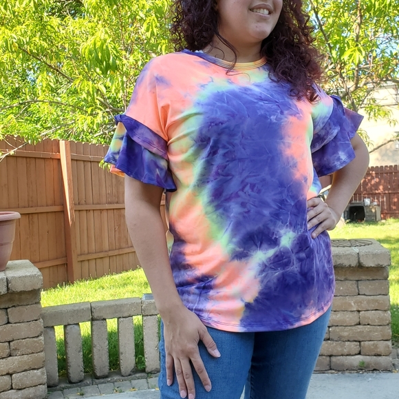 Sale Plus Show Me Your Love Top - Picture 2 of 8